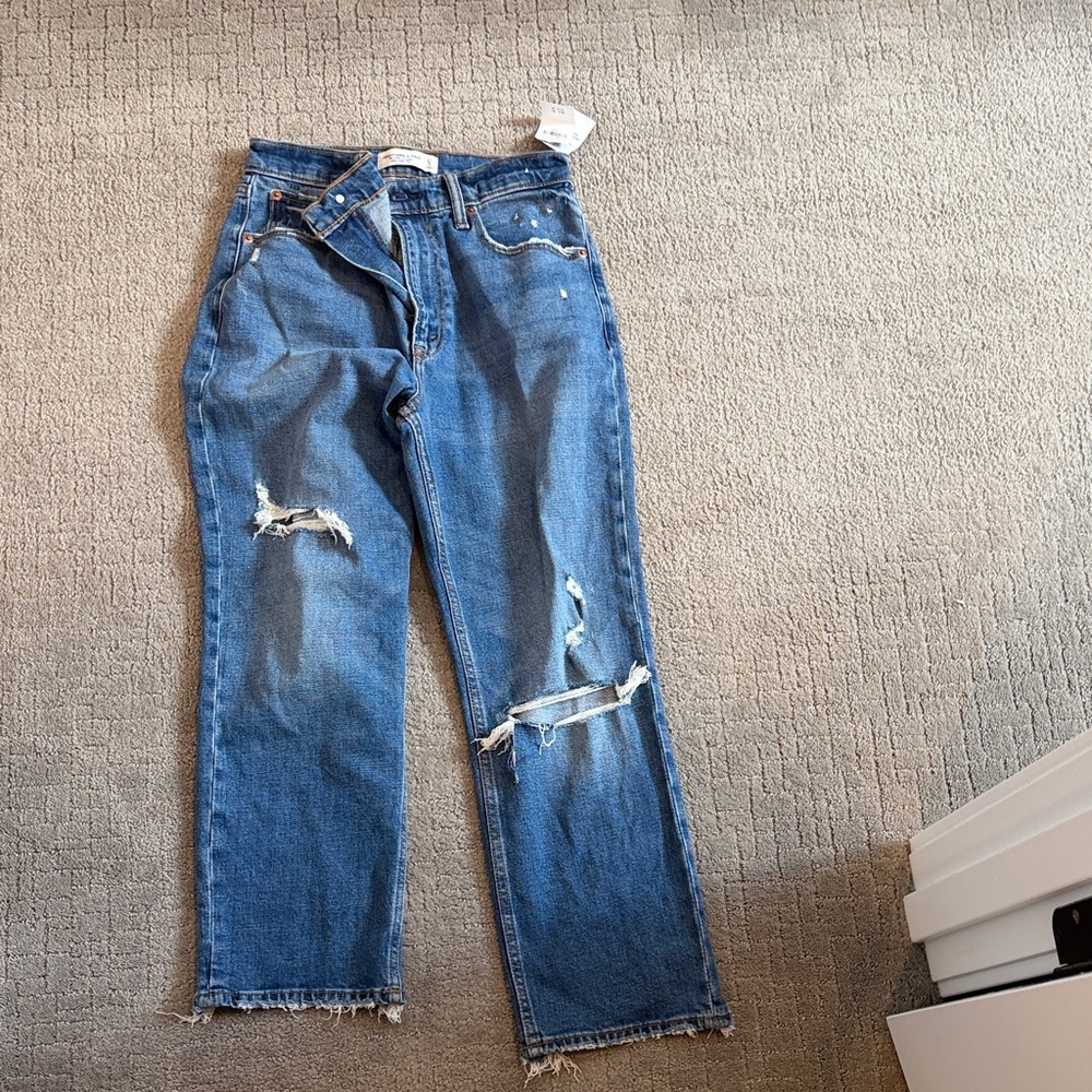 Abercrombie & Fitch Blue Denim Straight Leg Ankle Jeans - size 27 SHORT, NEW